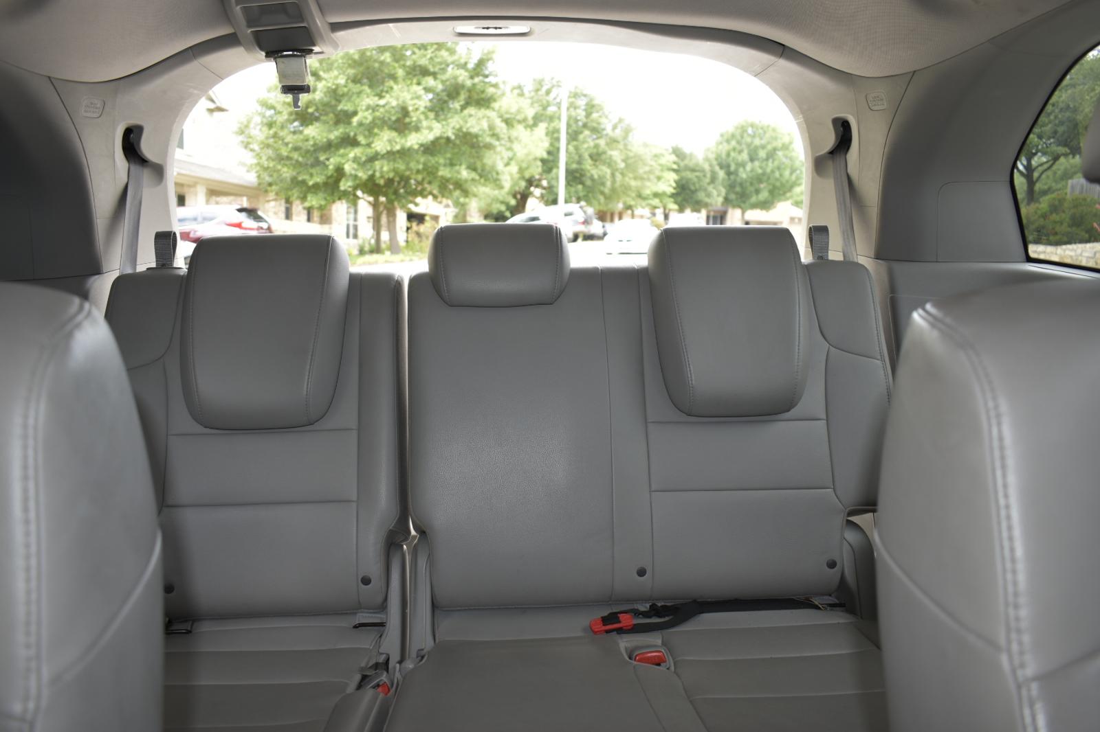 Used 2012 Honda Odyssey EX-L image 12