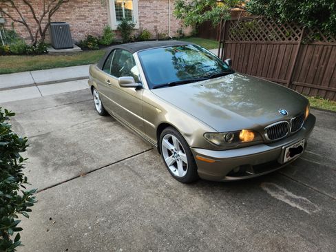Used 2006 BMW 325Ci Convertible image 9
