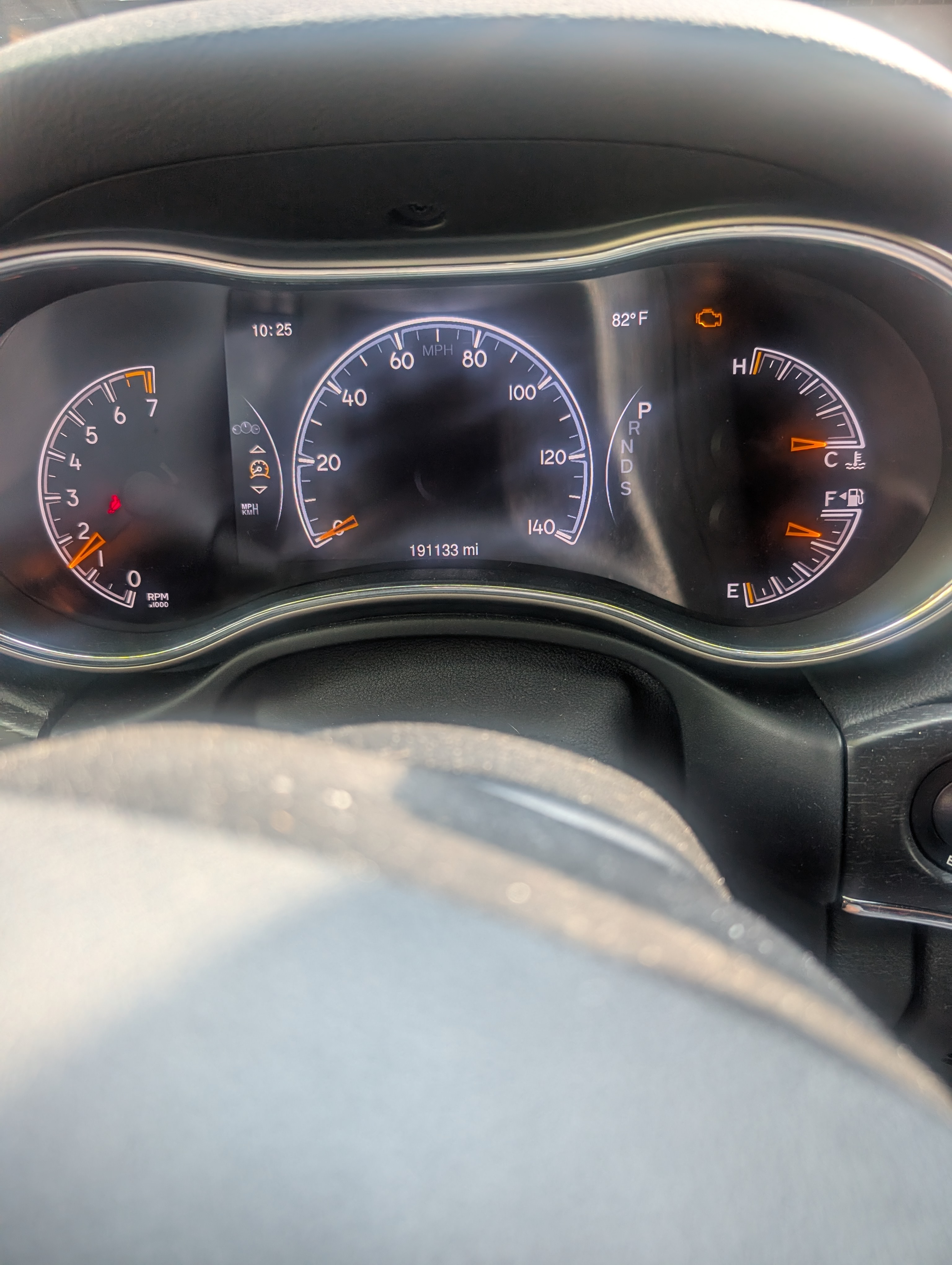 Used 2015 Jeep Grand Cherokee Limited AWD/4WD image 6