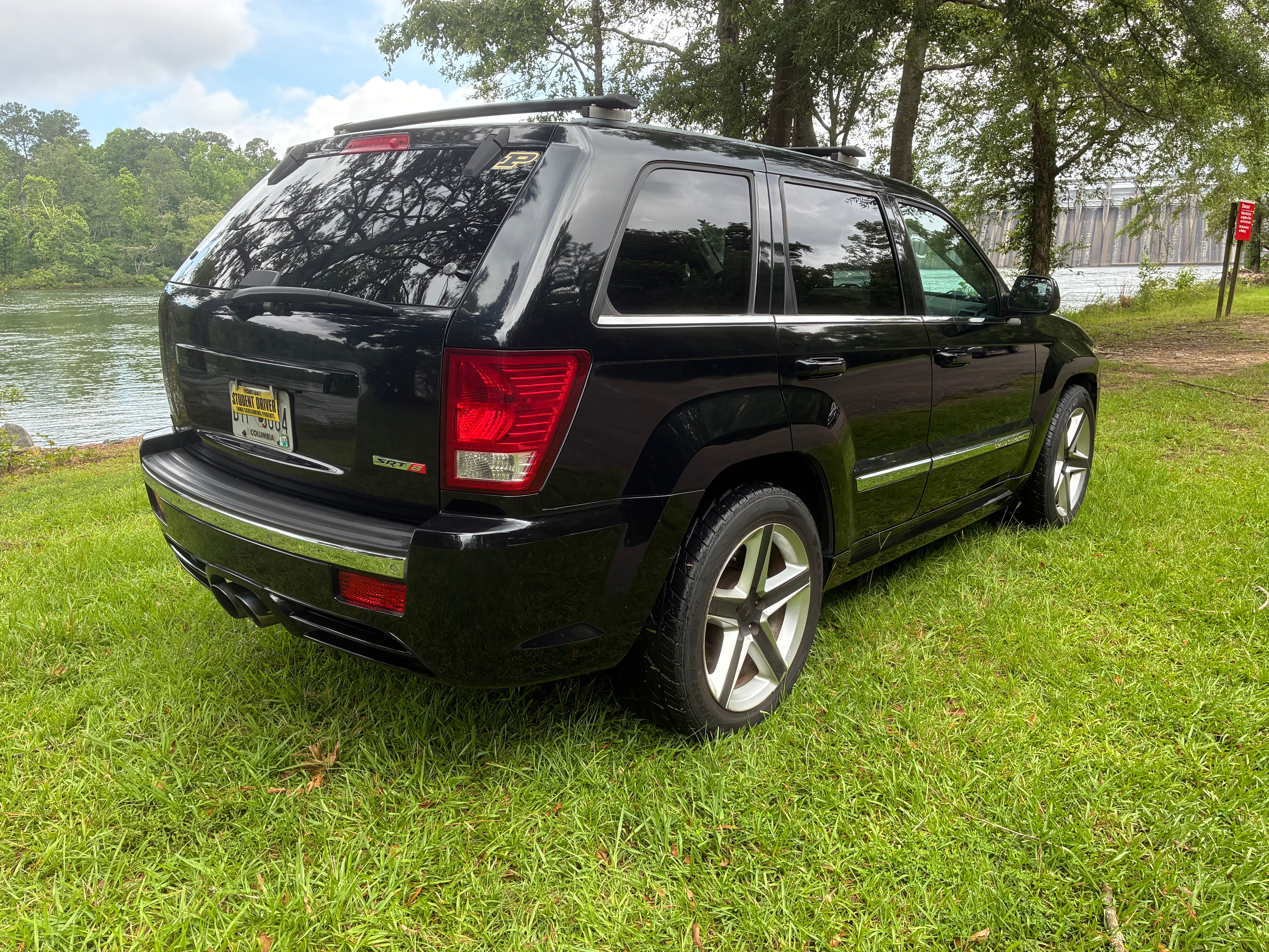 Used 2007 Jeep Grand Cherokee SRT8 w/ SRT Option Group I AWD/4WD image 11