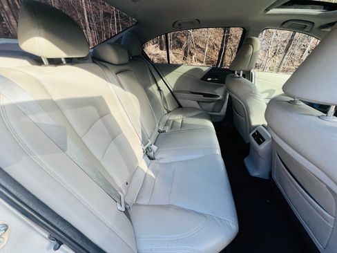Used 2014 Honda Accord EX-L image 9