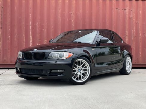 Used 2011 BMW 128i Coupe RWD image 1