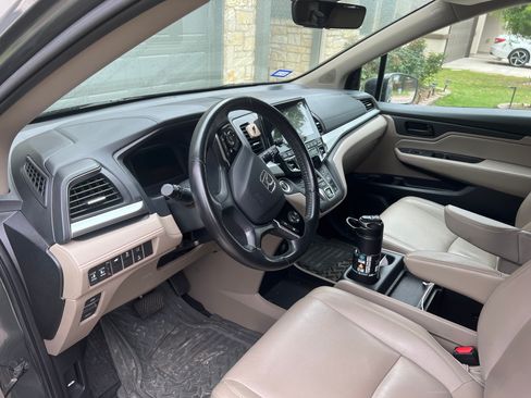 Used 2020 Honda Odyssey EX-L image 9