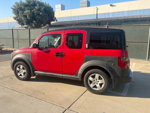 Used 2005 Honda Element EX image 6