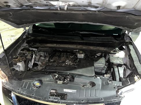 Used 2015 Nissan Pathfinder S image 13