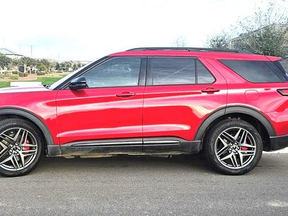 Used 2025 Ford Explorer ST
