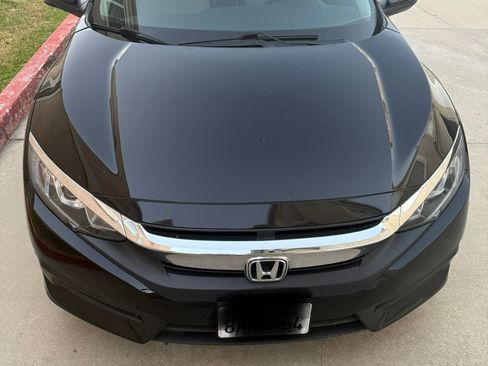 Used 2017 Honda Civic EX image 8