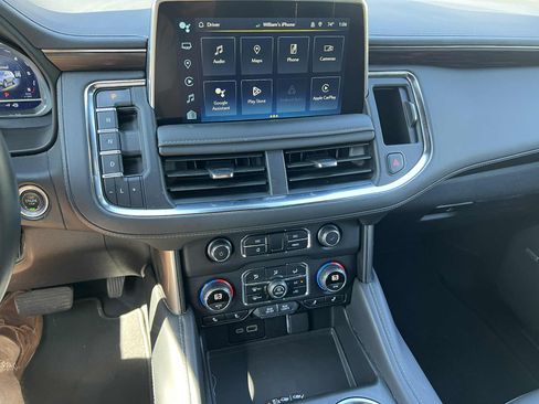 Used 2024 Chevrolet Tahoe Z71 w/ Z71 Off-Road Package image 12