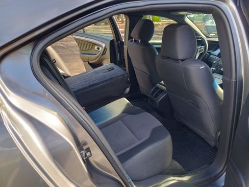 Used 2014 Ford Taurus SEL w/ Equipment Group 201A image 16