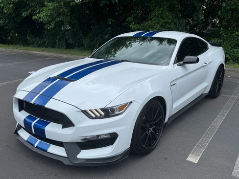 Used 2018 Ford Mustang Shelby GT350 w/ Electronics Package RWD image 1