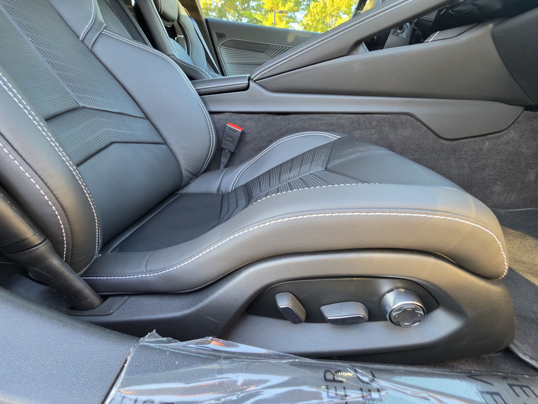 Used 2027 Chevrolet Corvette ZR1X w/ Stealth Interior Trim Package AWD/4WD image 18