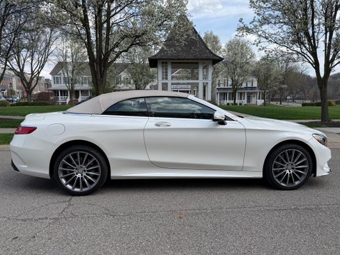 Used 2017 Mercedes-Benz S 550 Cabriolet image 10