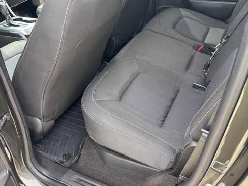 Used 2018 Chevrolet Colorado LT w/ LT Convenience Package image 13