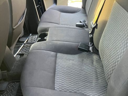 Used 2012 GMC Canyon SLE image 9