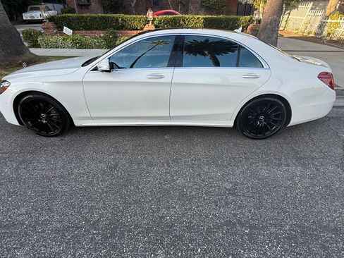 Used 2019 Mercedes-Benz S 560 Sedan image 8