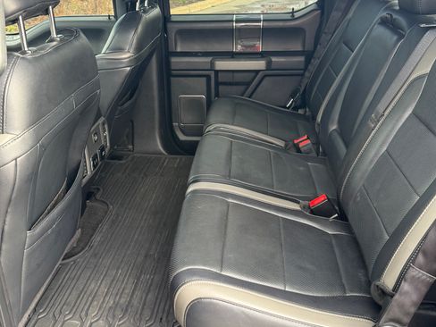 Used 2018 Ford F150 Raptor w/ Equipment Group 802A Luxury image 14