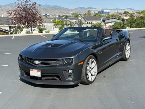 Used 2013 Chevrolet Camaro ZL1 RWD image 4