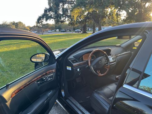 Used 2008 Mercedes-Benz S 550 image 8