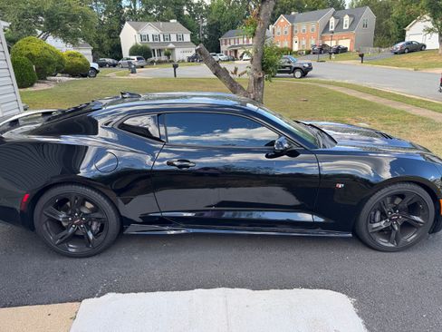 Used 2023 Chevrolet Camaro SS image 1