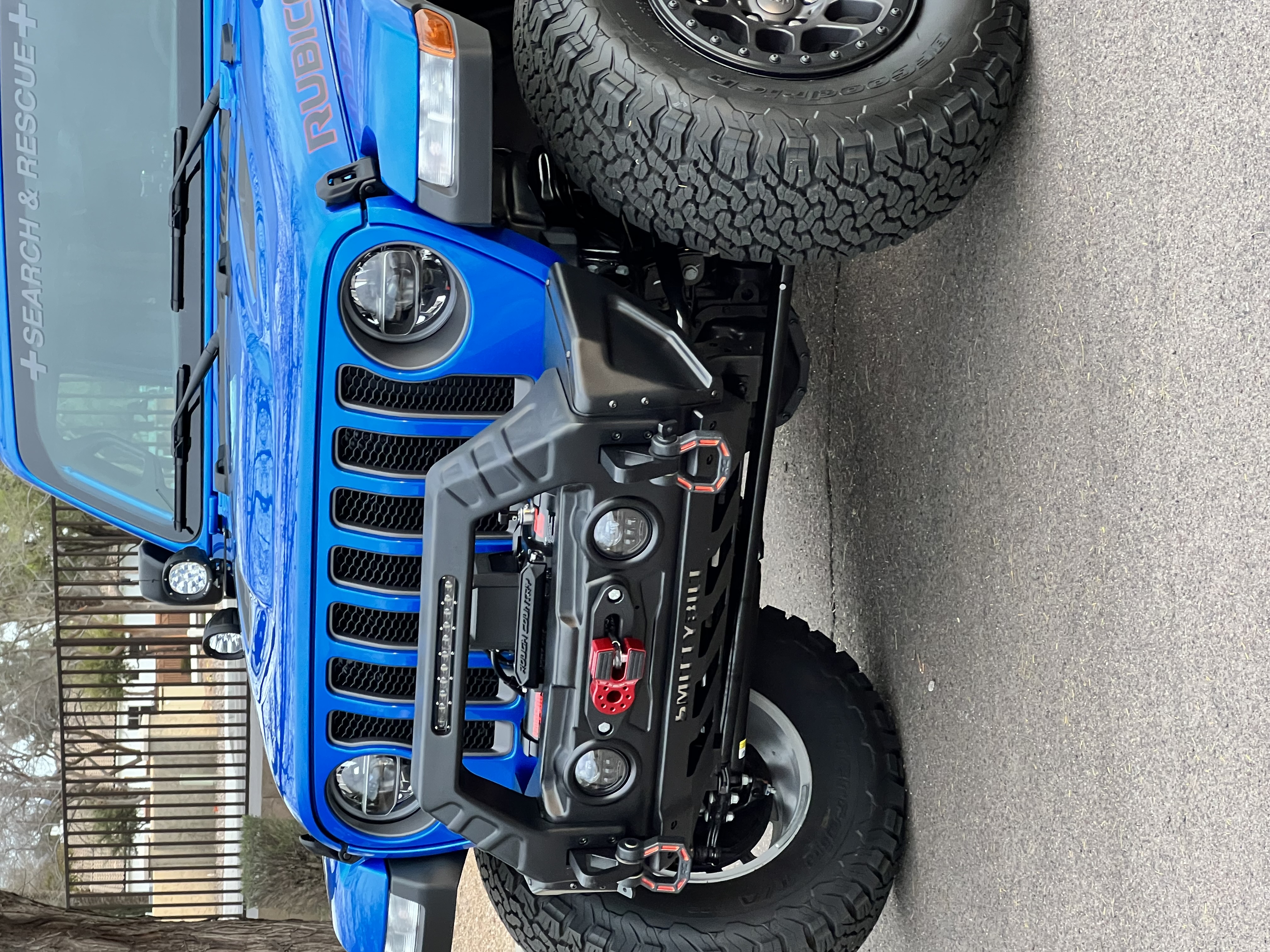 Used 2023 Jeep Wrangler Unlimited Rubicon w/ Xtreme 35 Tire Package AWD/4WD image 5