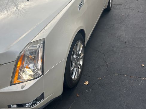 Used 2009 Cadillac CTS 3.6 AWD image 4