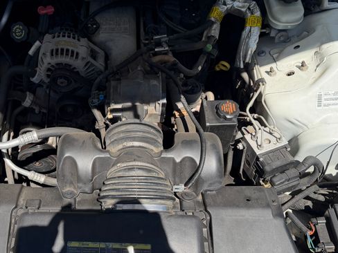 Used 2002 Pontiac Firebird Coupe w/ Opt Pkg RWD image 22