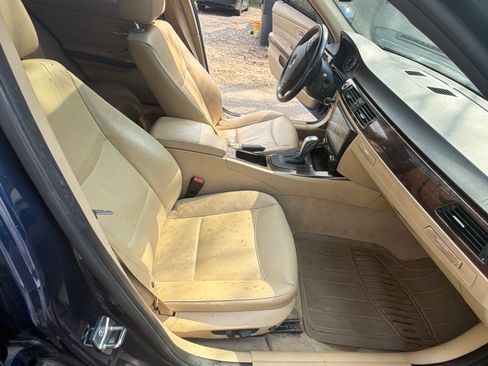 Used 2011 BMW 328i 328i Sedan 4D image 6