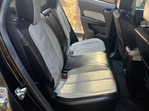 Used 2015 GMC Terrain SLT FWD image 11