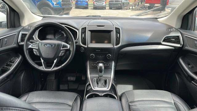 Used 2018 Ford Edge SEL w/ Equipment Group 201A AWD/4WD image 10