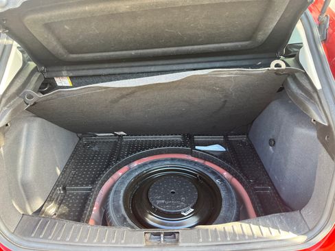 Used 2018 Ford Focus SE image 18