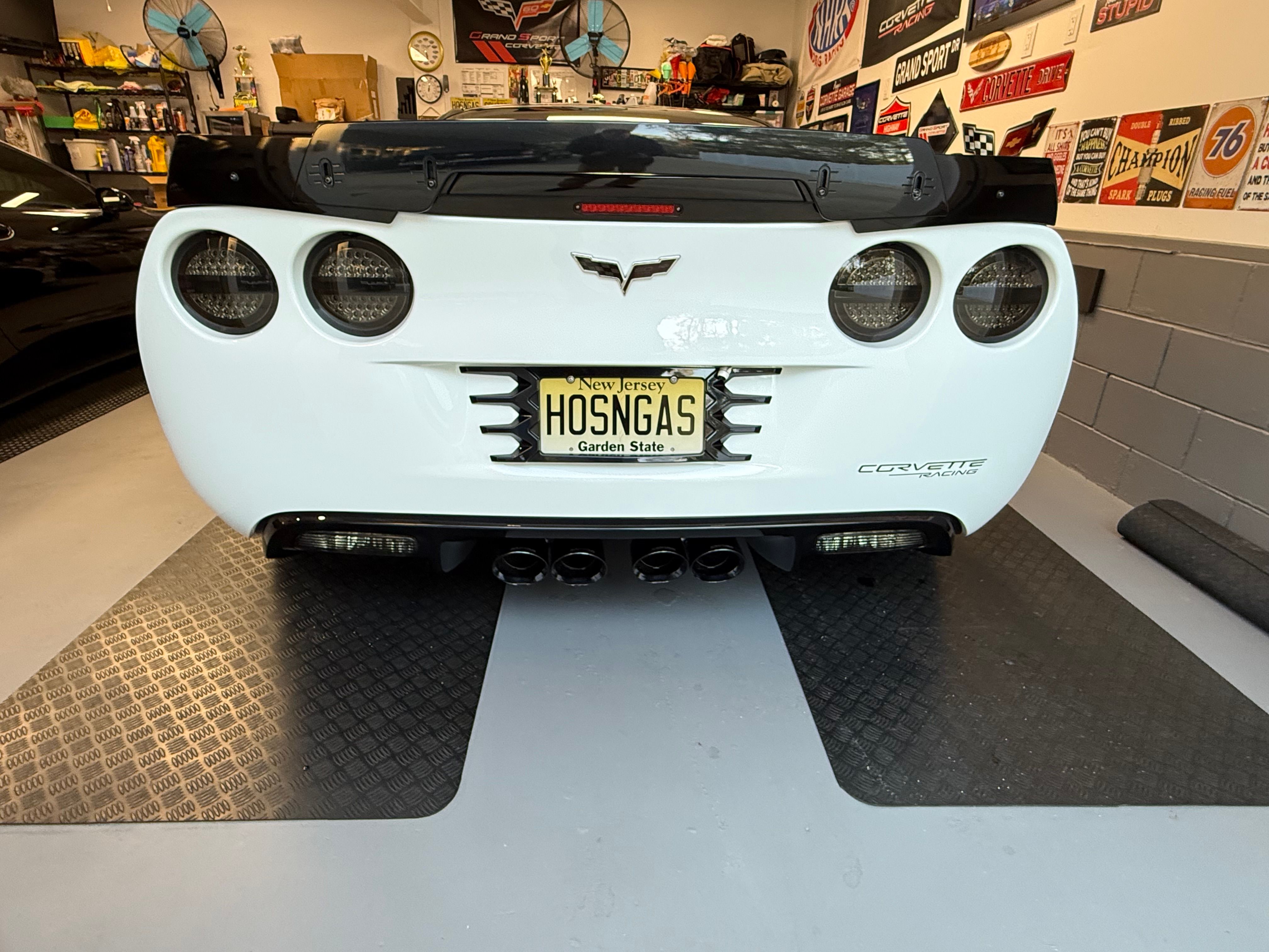 Used 2013 Chevrolet Corvette Grand Sport w/ 2LT Preferred Equipment Group RWD image 25