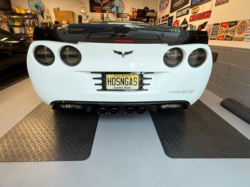 Used 2013 Chevrolet Corvette Grand Sport w/ 2LT Preferred Equipment Group RWD image 25