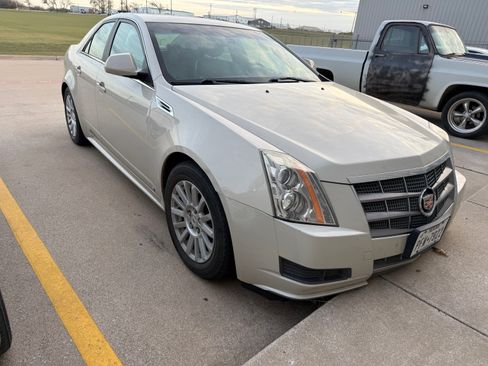 Used 2010 Cadillac CTS Luxury image 8