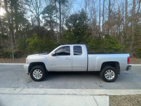 Used 2012 Chevrolet Silverado 2500 LTZ w/ LTZ Plus Package image 1