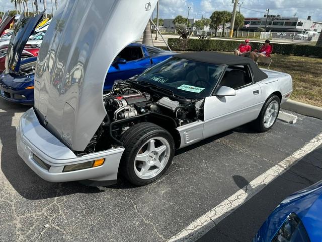 Used 1996 Chevrolet Corvette Convertible RWD image 5