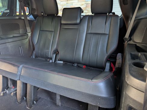 Used 2019 Dodge Grand Caravan GT FWD image 9