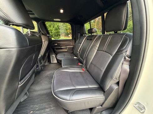 Used 2019 RAM 2500 Limited AWD/4WD image 31