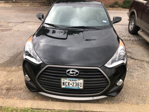 Used 2016 Hyundai Veloster Turbo image 6