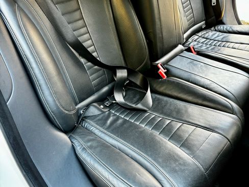 Used 2015 Mercedes-Benz S 550 S 550 4MATIC Sedan 4D image 16