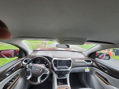 Used 2020 GMC Acadia SLE