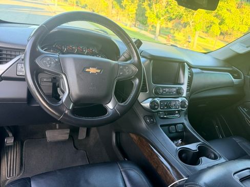 Used 2017 Chevrolet Tahoe LT RWD image 9