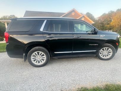 Used 2021 GMC Yukon SLT w/ SLT Luxury Plus Package