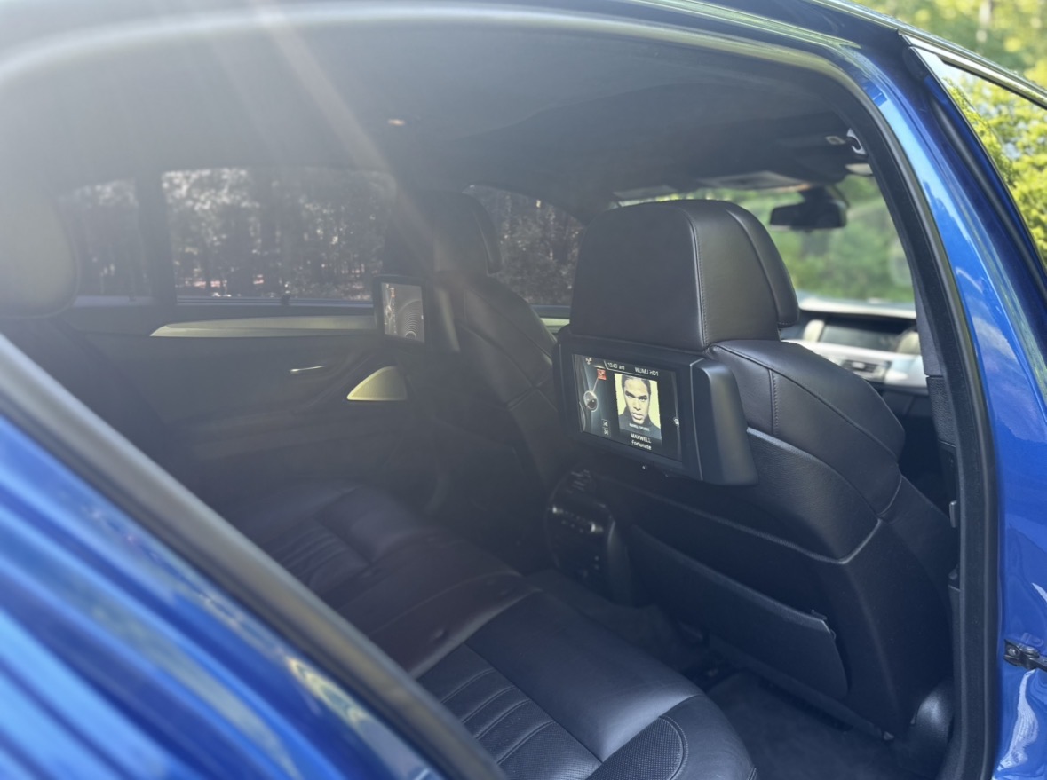 Used 2013 BMW M5 RWD image 21