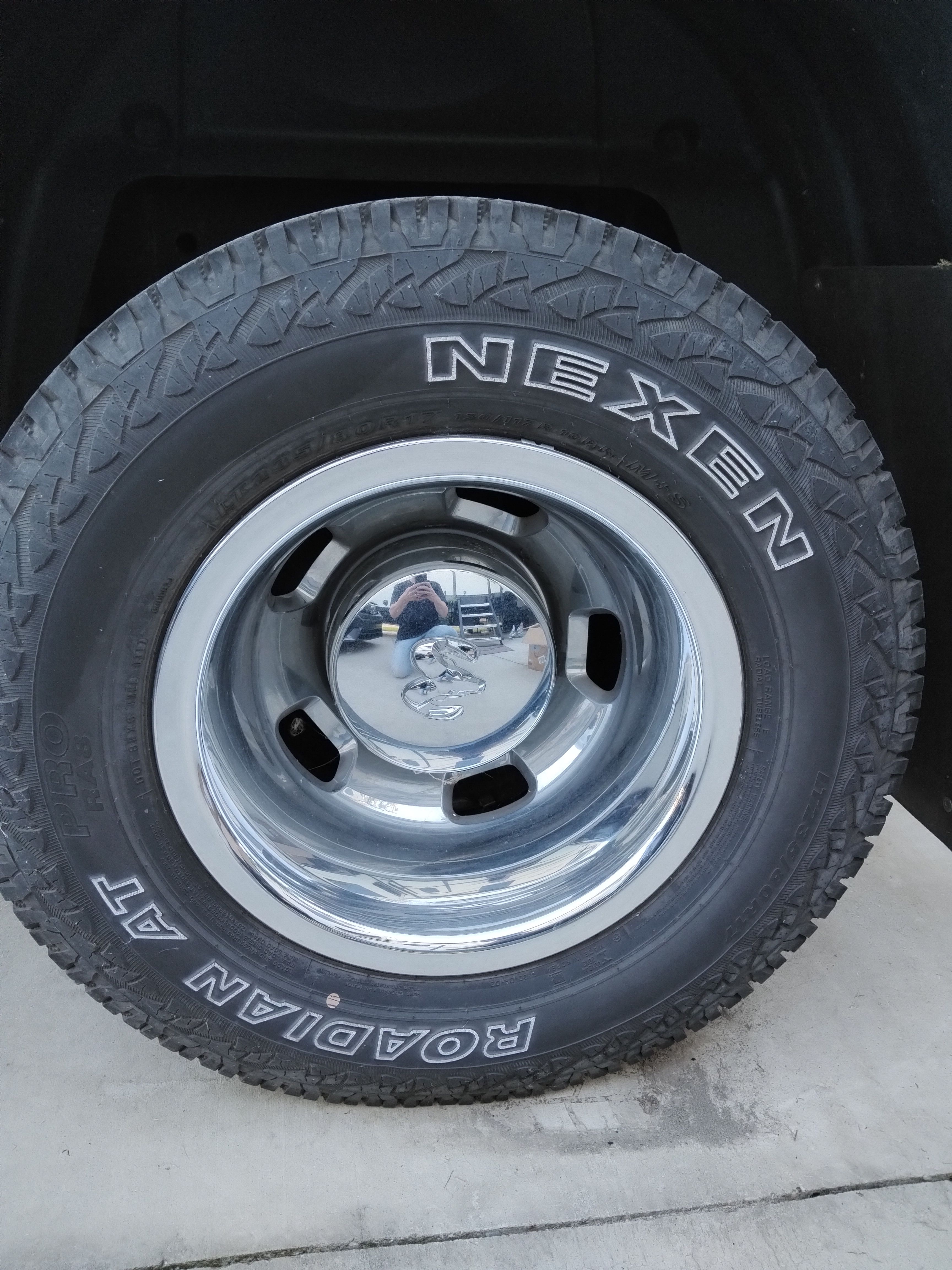 Used 2017 RAM 3500 Tradesman w/ Chrome Appearance Group AWD/4WD image 12