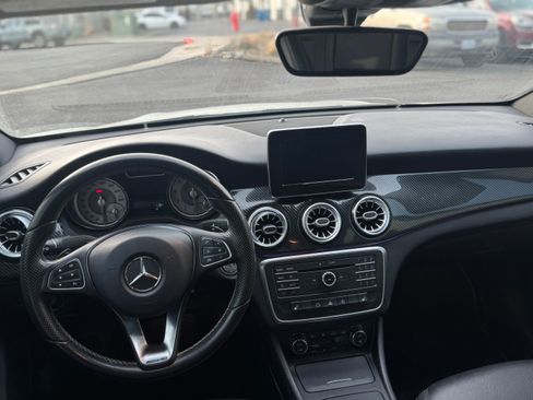 Used 2015 Mercedes-Benz CLA 250 image 9