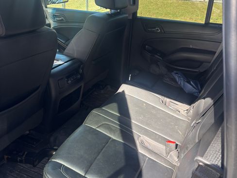 Used 2018 Chevrolet Tahoe LT image 13