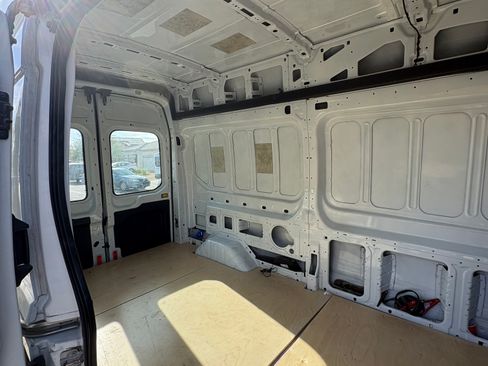 Used 2016 Ford Transit 250 148 High Roof image 11