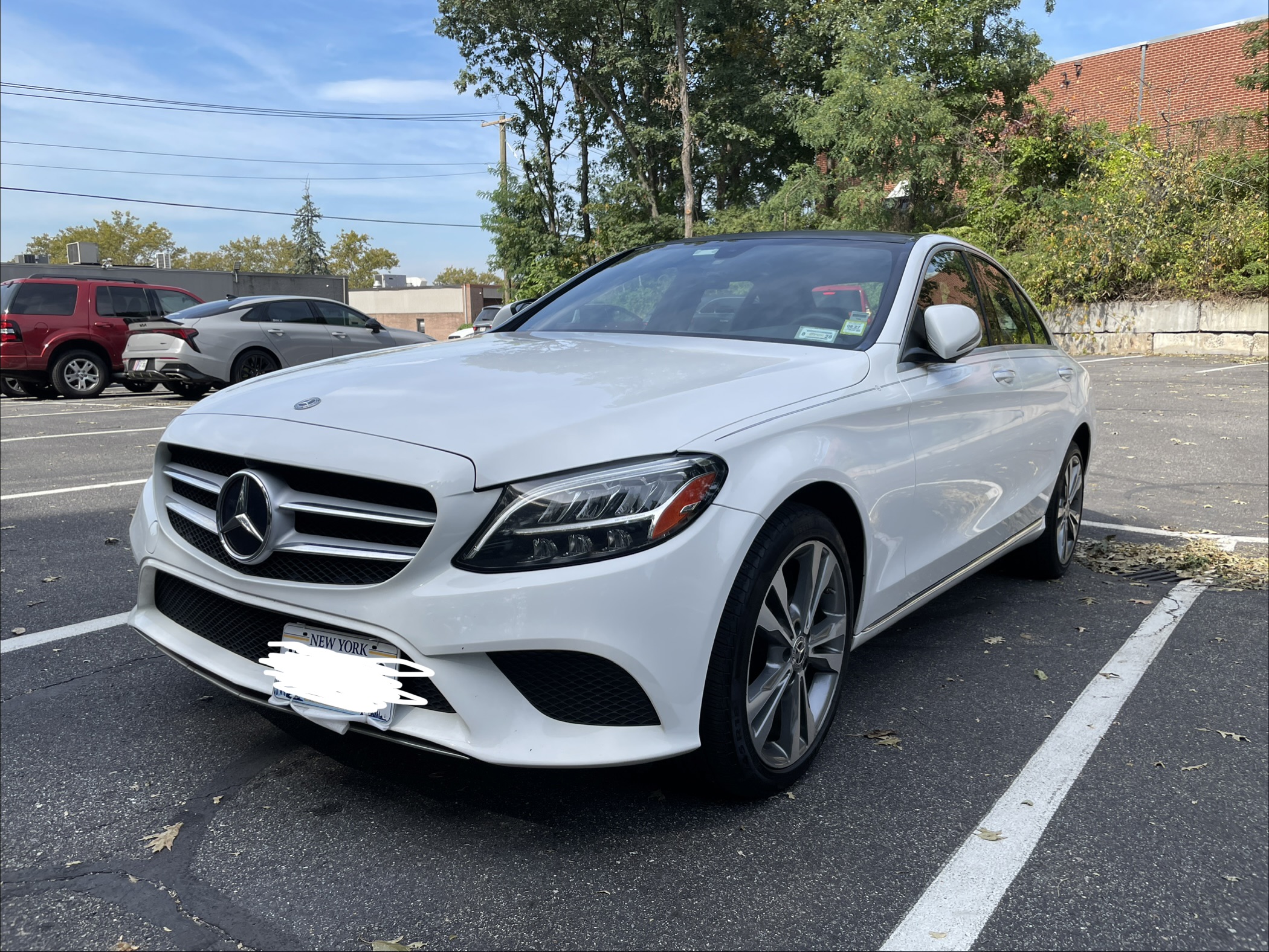 Used 2019 Mercedes-Benz C 300 4MATIC Sedan image 11