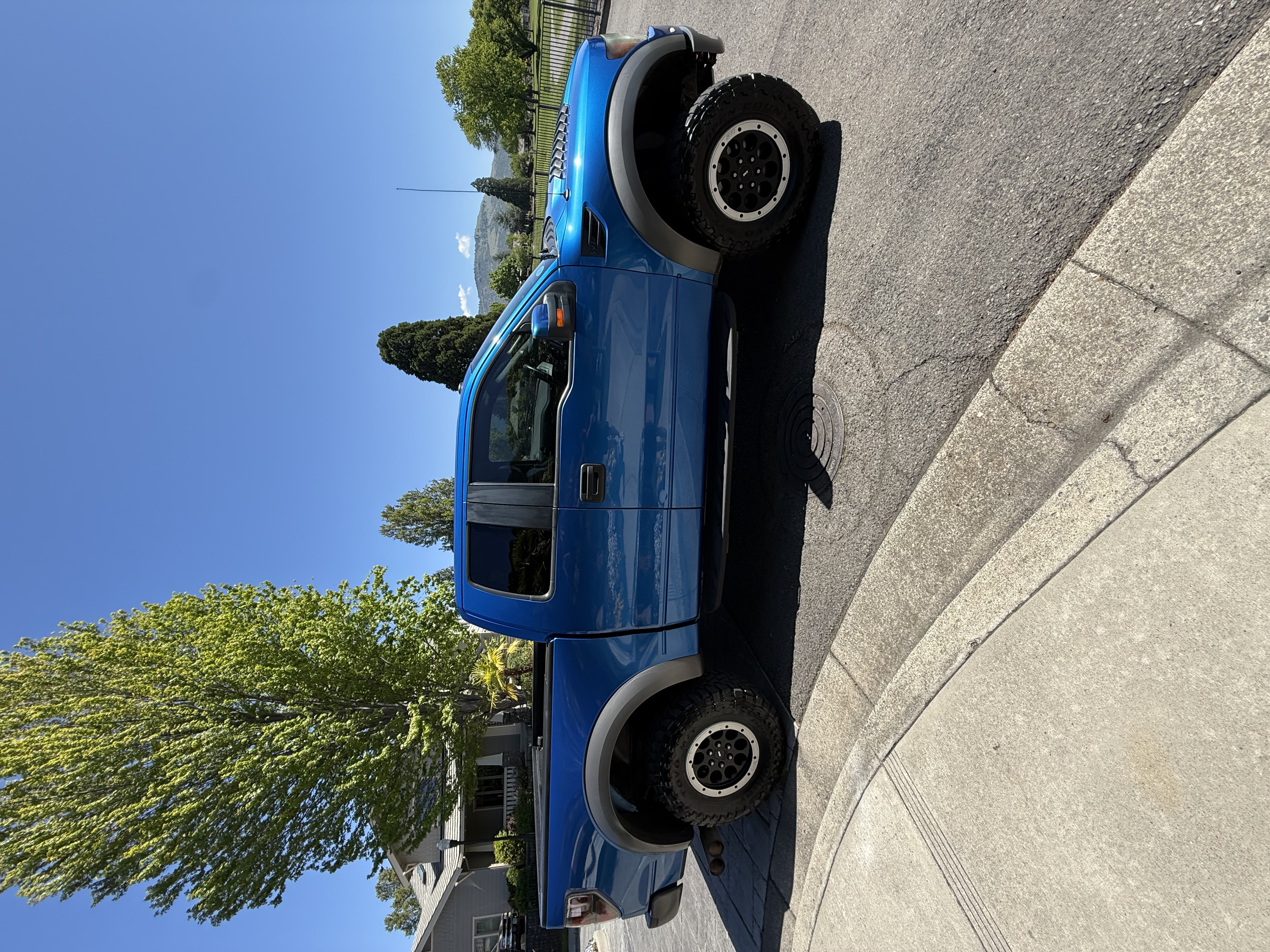 Used 2010 Ford F150 Raptor AWD/4WD image 1