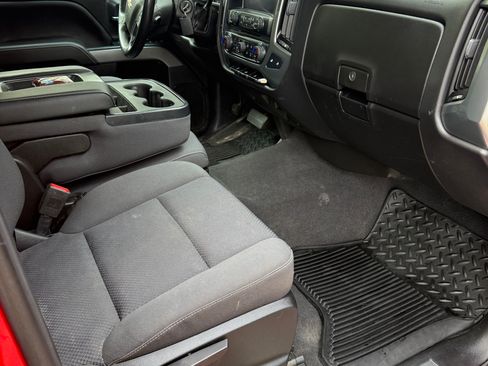 Used 2019 Chevrolet Silverado 1500 LT w/ All Star Edition AWD/4WD image 18